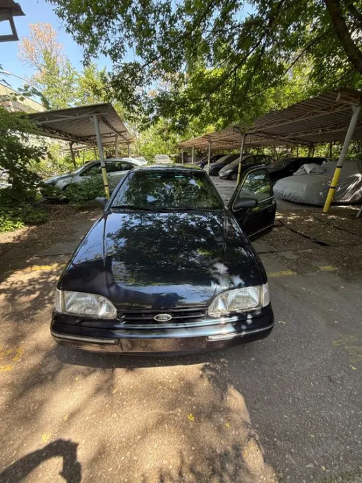 Ford Scorpio
