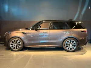 Land Rover Range Rover Sport P550e PHEV AWD AUTOBIOGRAPHY