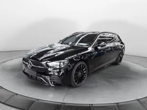 Mercedes-Benz E 400d 4M AMG+Burm+Pano+AHK+Distr+Memory+Night