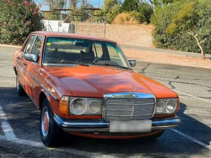Mercedes-Benz Mercedes Benz 240D W123