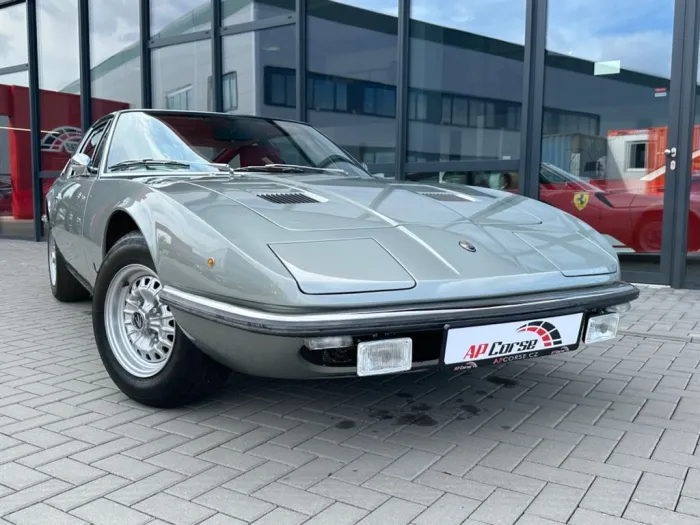 Maserati Indy 4200 fully restored
