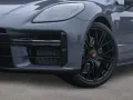 Porsche Panamera GTS Burmester HA-Lenkung InnoDrive