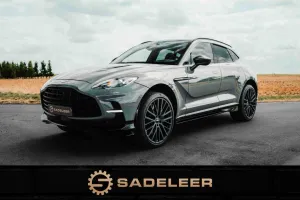 Aston Martin DBX 707