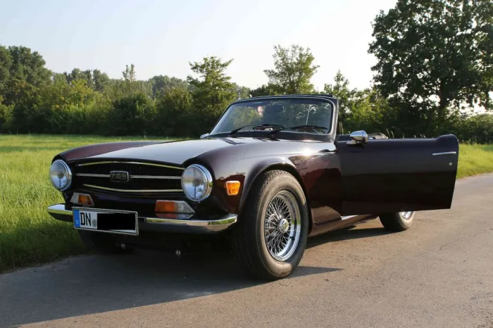 Triumph TR6 Roadster