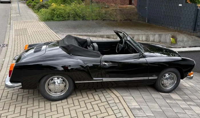 Volkswagen Karmann Ghia Cabrio 