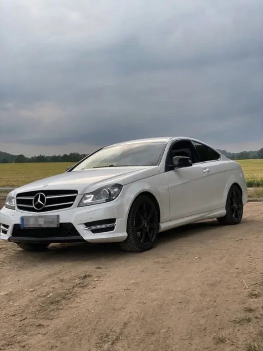 Mercedes-Benz C 250 BlueEFFICIENCY Coupé Autom. -