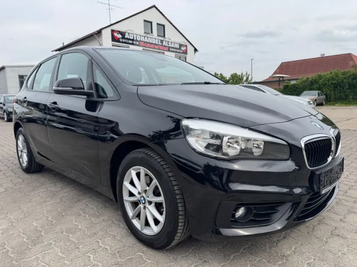 BMW 216i Active Tourer Advantage/NAVI/TEMPOMAT/MFL
