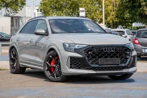Audi RSQ8 PERFORMANCE*B&O 3D*CARBON*PHZ!*MATRIX*VOLL*