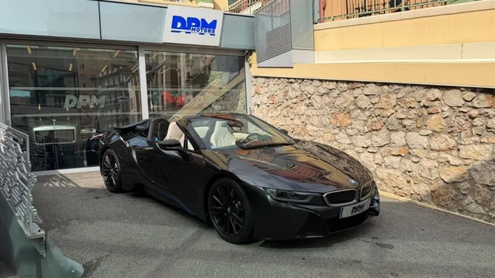 BMW i8 Roadster