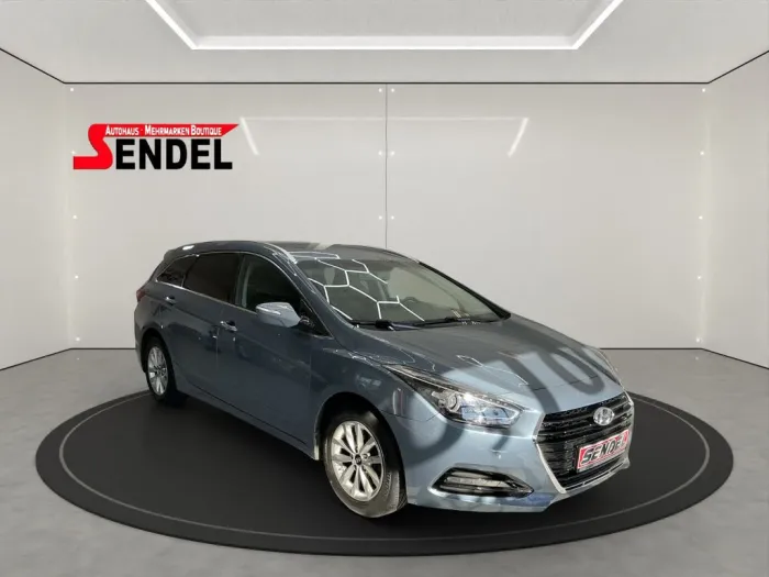 Hyundai i40 cw blue Trend***MTL.RATE 139,00 €***