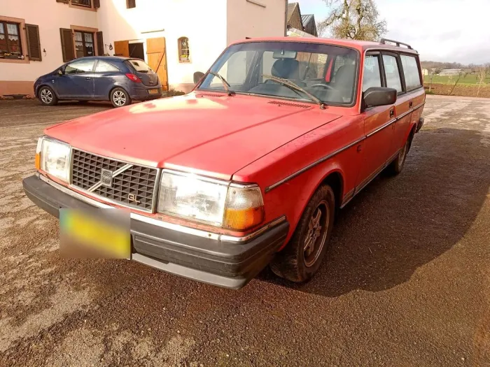 Volvo 240 Kombi 2.4L Diesel