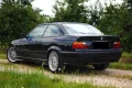 BMW E36 323i Coupé Madeira Violett