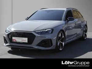 Audi RS 4 Avant 2.9 TFSI AHK B&O ACC Kamera AHK