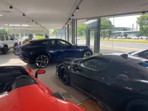 Ferrari Purosangue V12
