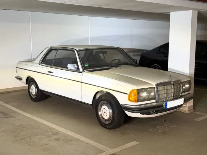 Mercedes-Benz CE 230