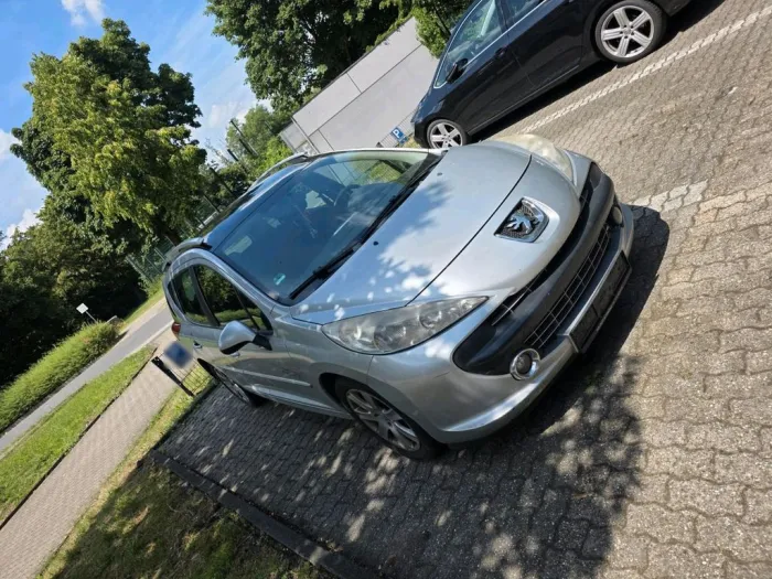 Peugeot zum Verkauf