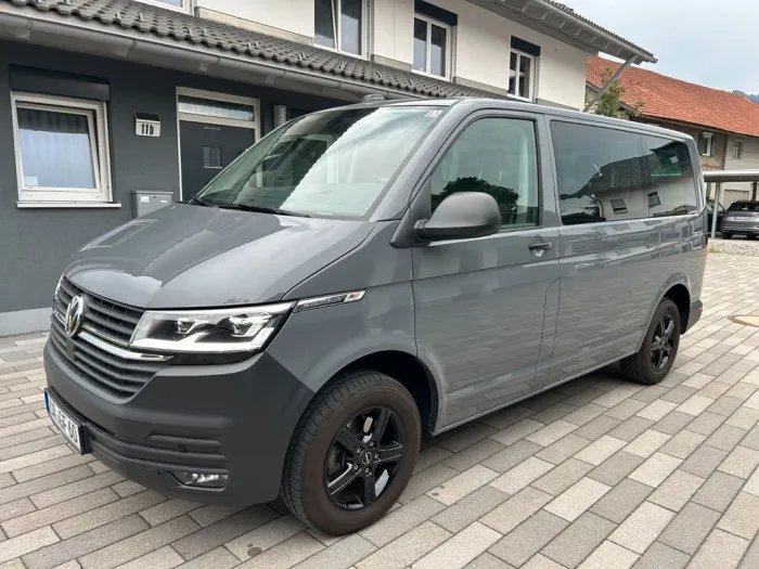 Volkswagen T6.1 Caravelle 2.0 TDI KR Eco Profi