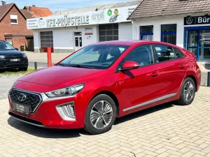 Hyundai IONIQ Hybrid, Kamera, TÜV & Bremsen neu, 1 Hand