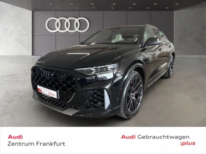Audi RS Q8 PERFORMANCE WANK+PANO+KER+HUD+STHZ+305KMH+