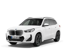 BMW iX1 xDrive30 M SPORT Panorama harman/kardon AHK 