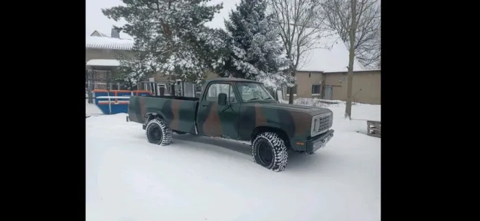 Other Dodge W200 Powerwagon, Pickup V8
