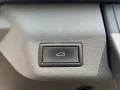 Volkswagen Multivan Life eHybrid lang Energetic Anhängerkup