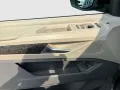 Volkswagen Multivan Life eHybrid lang Energetic Anhängerkup