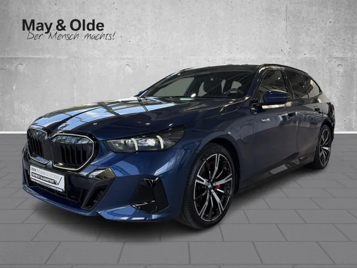 BMW 550 e xDrive Touring Sportpaket HUD AD AHK-el. k