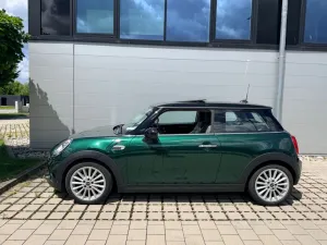 MINI Mini Cooper D Autom./Leder/Navi/Panorama/LED