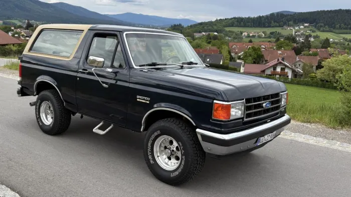 Ford Bronco Eddie Bauer 5.8L V8 4x4 H-Zulassung