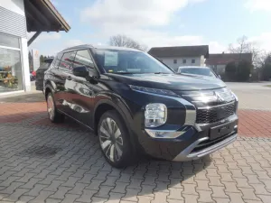 Mitsubishi Outlander 2.4 PHEV 4WD Top