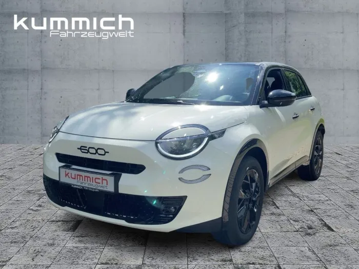 Fiat 600 Street 1,2-100PS-Carplay-Klimaaut.-Sitzh.-18