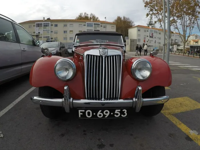 MG TF
