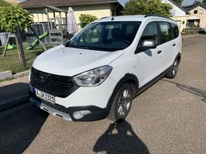 Dacia Lodgy TCe 130 Stepway 