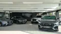 BMW i7 xDrive 60 M Sport-THEATRE-TV-SKY-Lounge-B&W-