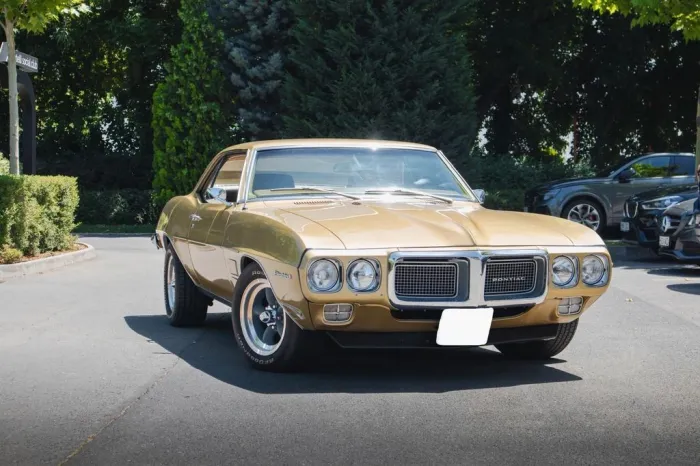 Pontiac Firebird - Restored to original - 350ci V8