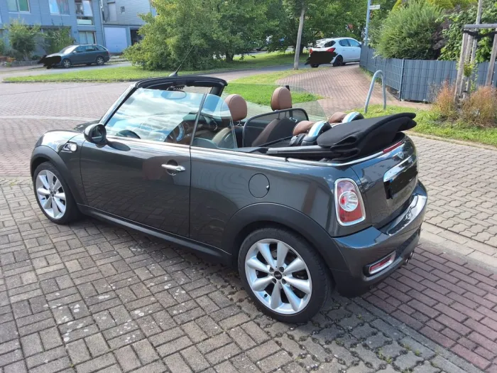 MINI Cooper S Cabrio Cooper S Vollausstattung 
