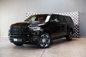 Dodge EcoDiesel/Luftfahrwerk/Harman Kardon/VOLL !
