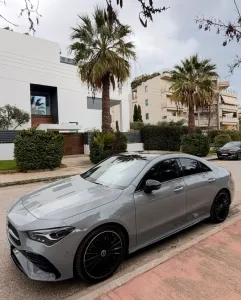Mercedes-Benz CLA200