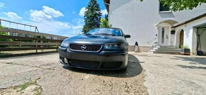 Opel opel omega b 2l16v