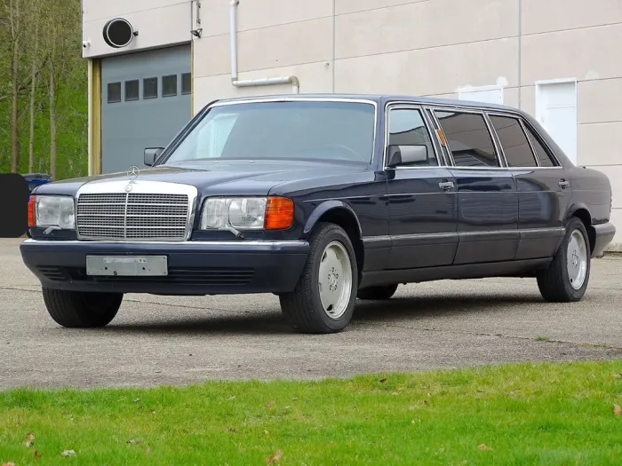 Mercedes-Benz S 560