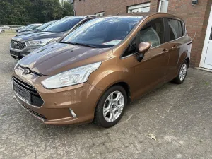 Ford B-Max 1.0 EcoBoost 103KW Titanium, NAVI, P.Dach,