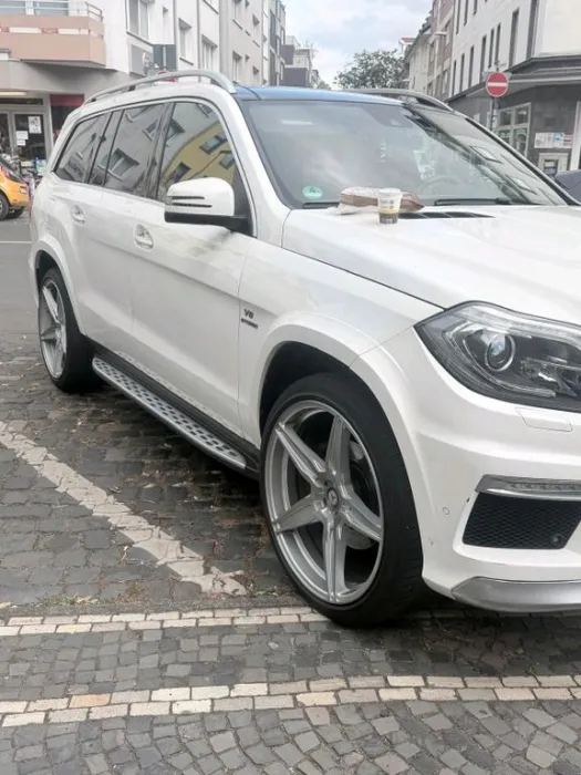 Mercedes-Benz GL 450 AMG