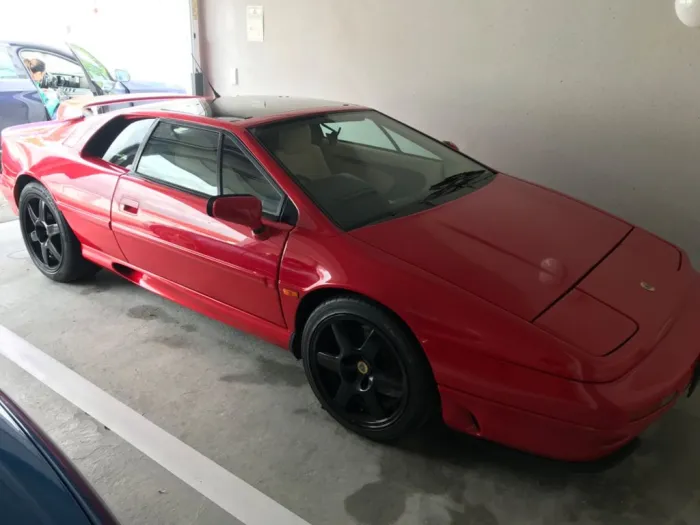 Lotus Esprit S4 