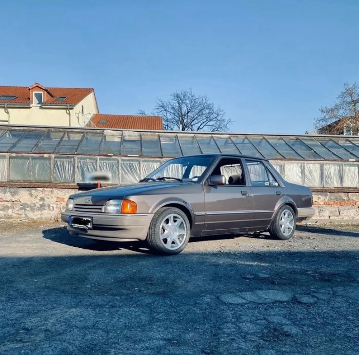 Ford Orion TÜV und H (Tausch möglich)