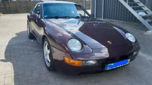 Porsche 968 - -