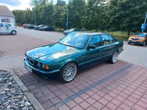 BMW E34 530i V8