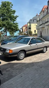 Audi 100