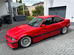 BMW E36 328 Coupe M-Sportpaket Hellrot