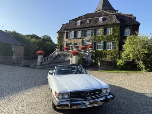 Mercedes-Benz SL 560